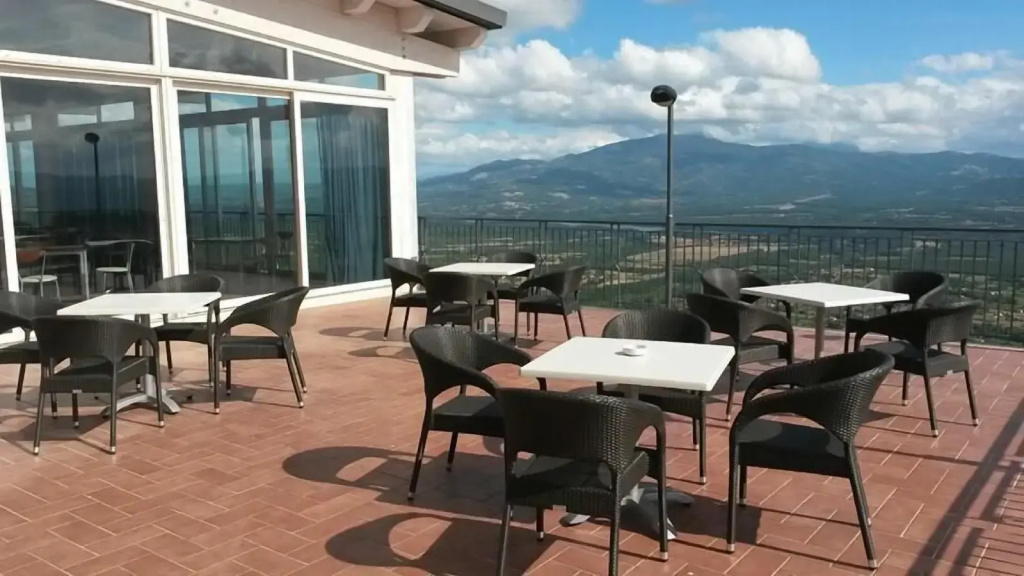 Hotel photo 18