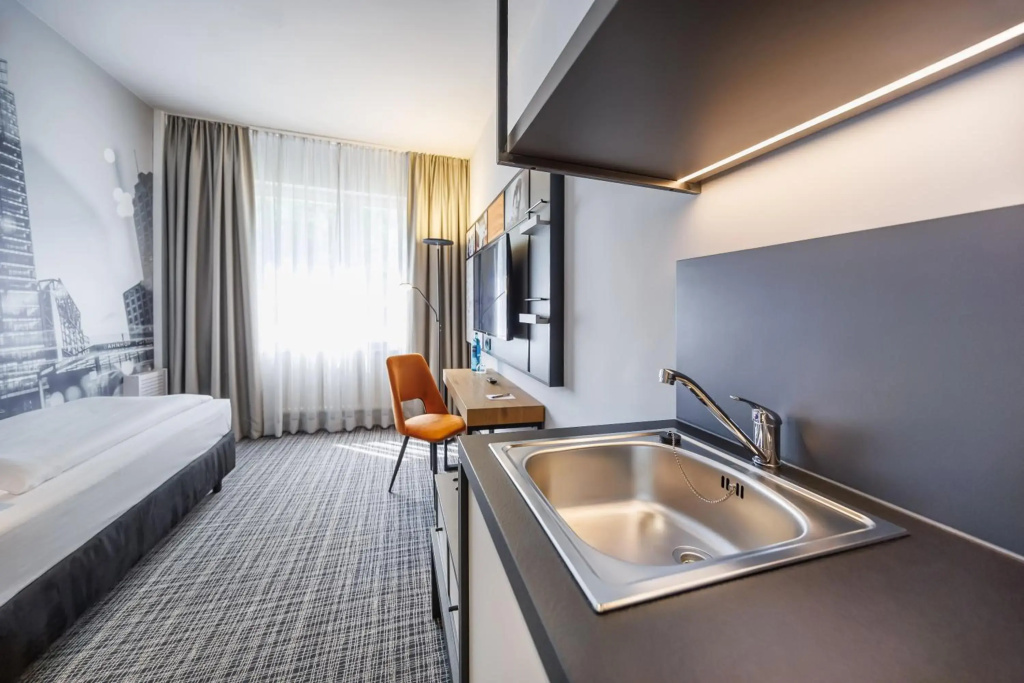 Hotel photo 12