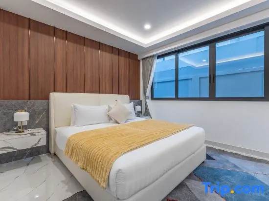 Southern Peak Pool Villa Huay Yai Pattaya
