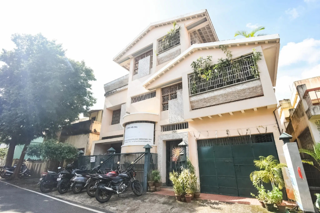 R D Homestay 1 by OYO Rooms