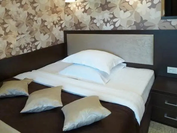 Eney Hotel - Chambres
