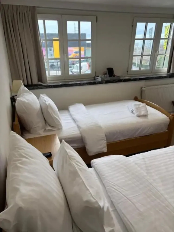 Economy Double room (twin beds)