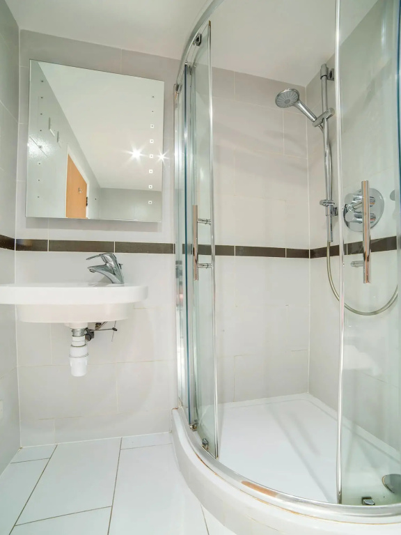 OYO The Chiltern Hotel - фото 8