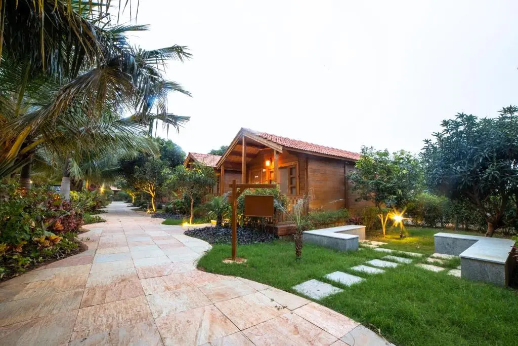 Suite with garden view