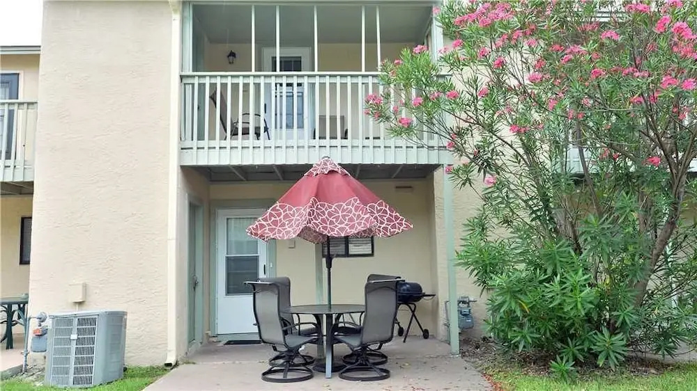 Gulf Highlands 142 - Two Bedroom Condo