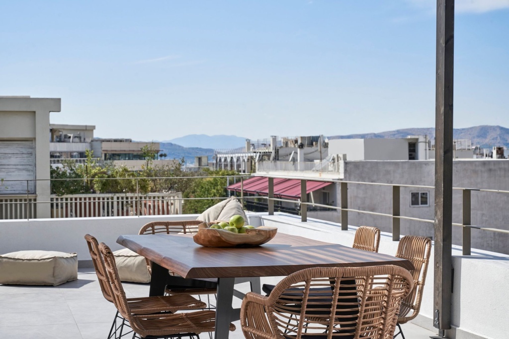 Balcony & Terrace