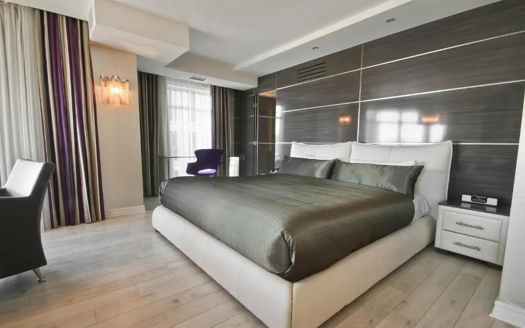 Luxury Studio