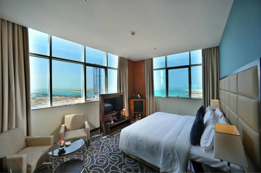 Executive Double room (full double bed)