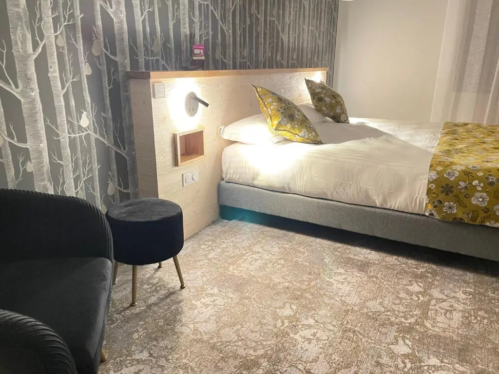 Superior Double room (full double bed)