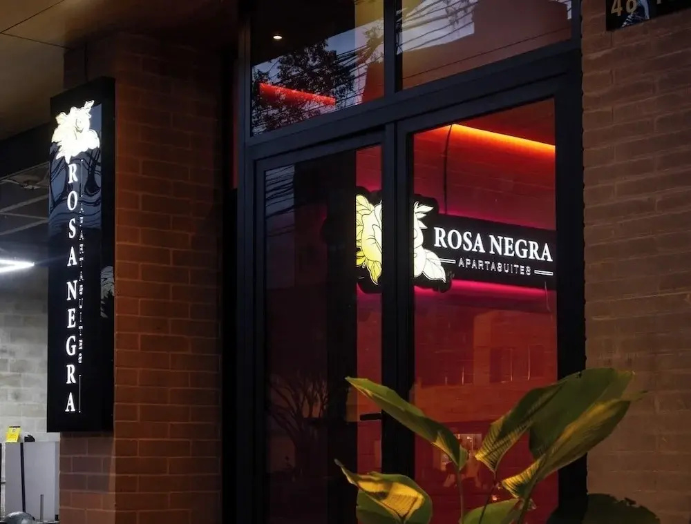 Rosa Negra Comfort Stadio Cozy Suite
