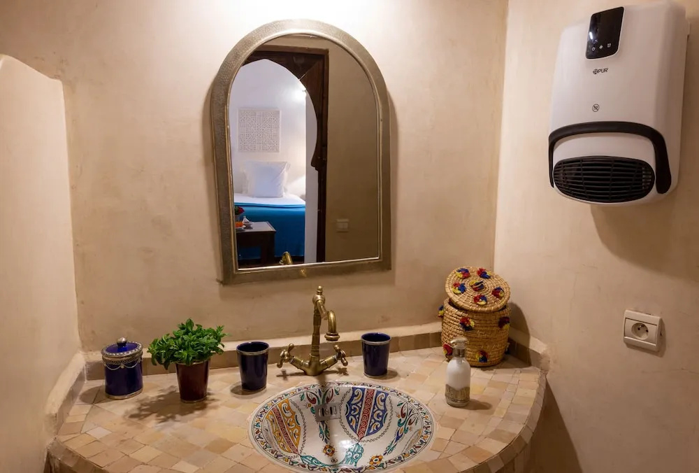 Comfort Double room with pool view (full double bed)