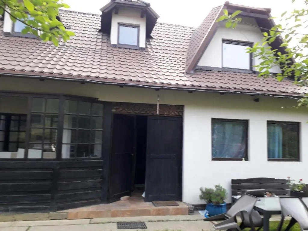 5 bedrooms chalet with city view enclosed garden and wifi at Busteni 1 km away from the slopes