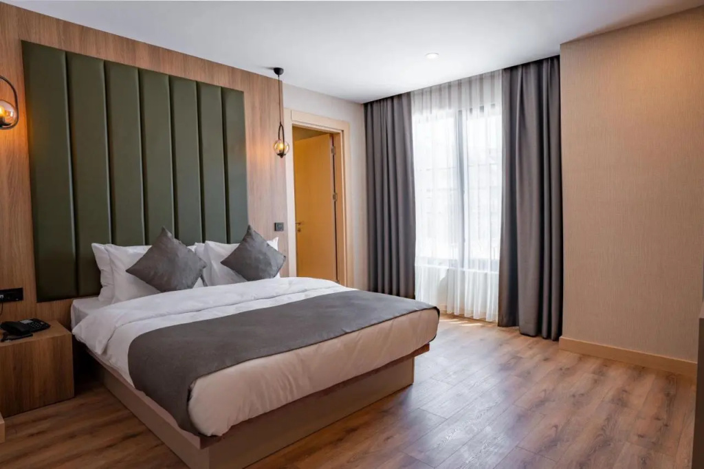 Perast City Hotel — фото
