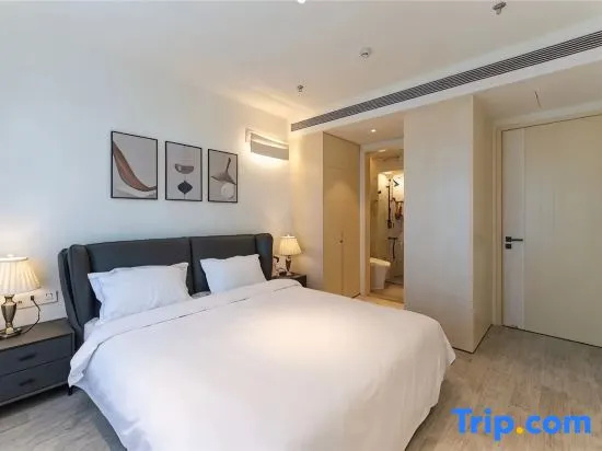 3 Bedrooms Suite with garden view