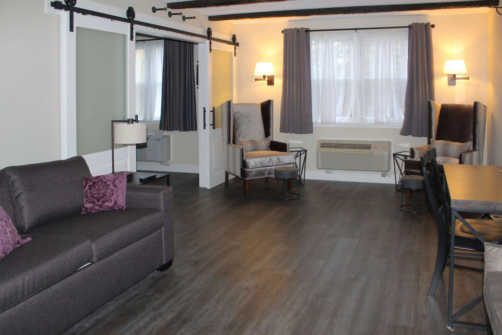 The Century House Latham - North Albany, an Ascend Collection Hotel - Général