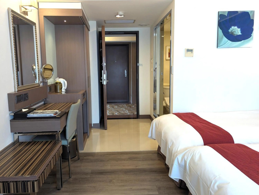 Отель Lishiuan International Hotel в Хуалянь