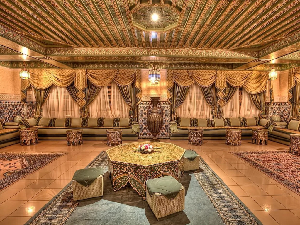 Lobby & Reception