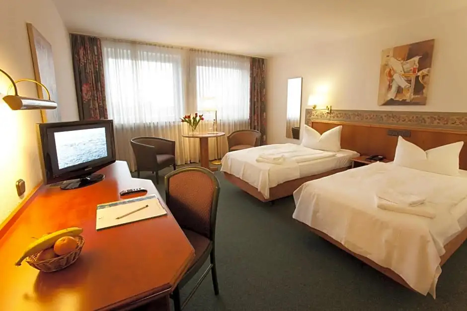 TOP Hotel Post Frankfurt Airport - Chambres
