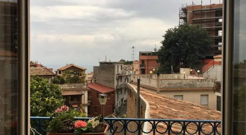 Hostel Taormina's Odyssey B