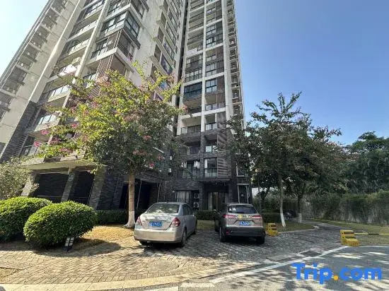 Guangzhou Xiaojun Wenquan Homestay (Mingyue Shanxi Avenue)