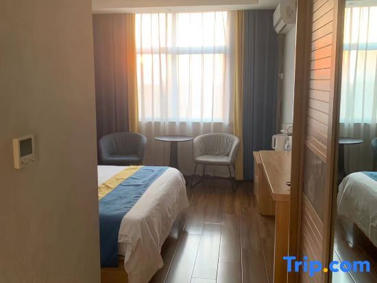 Royal Dragon Airport Hotel