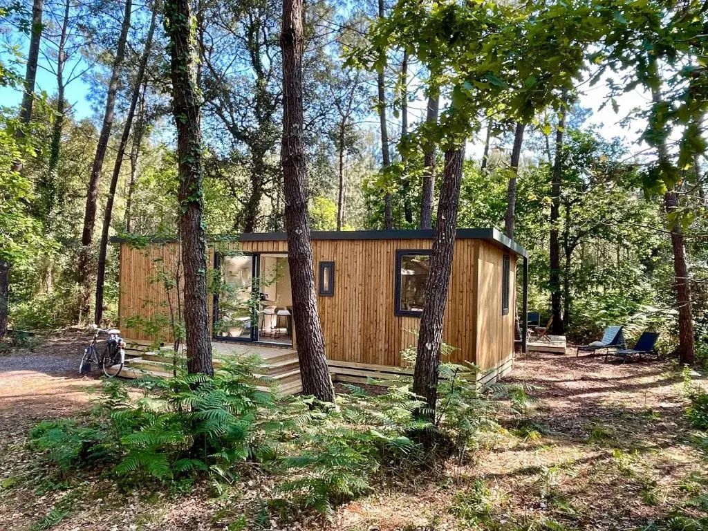 3 Bedrooms Cottage with land view