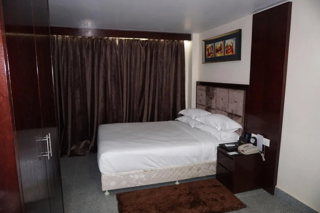 Hotel photo 2