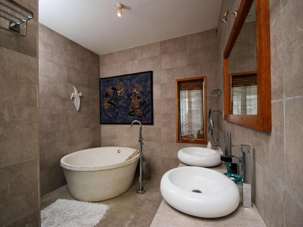 Footprints Villa