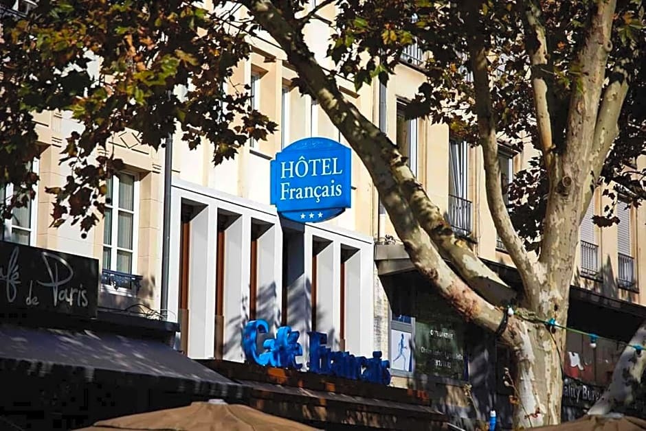 French Café Hotel by null