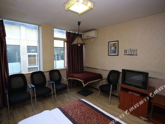 Lvyun Hotel
