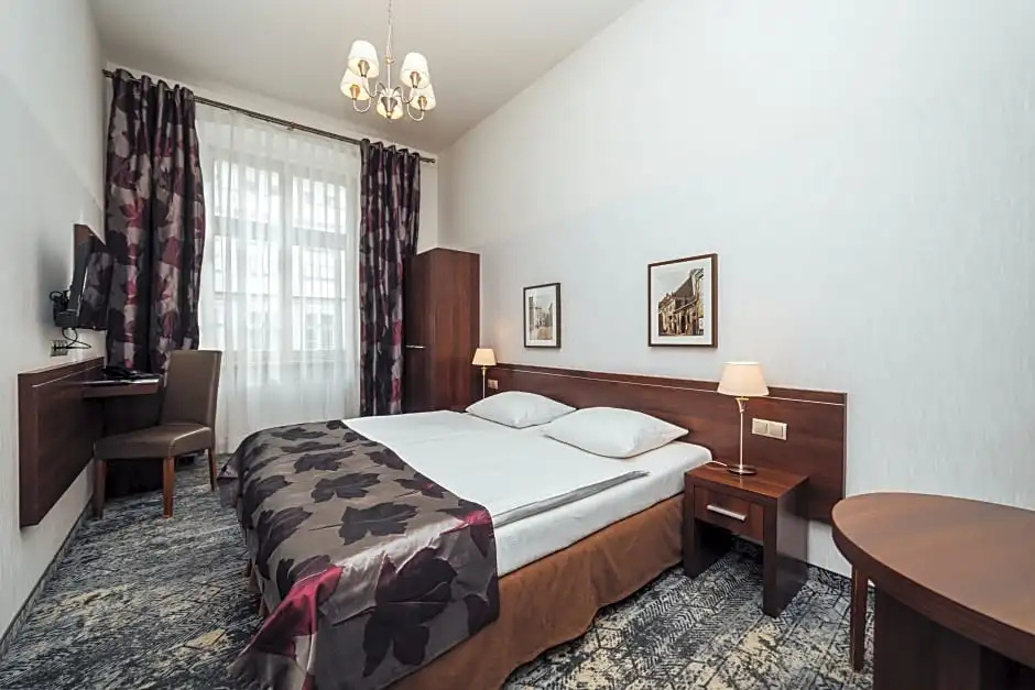Hotel Rezydent - Chambres