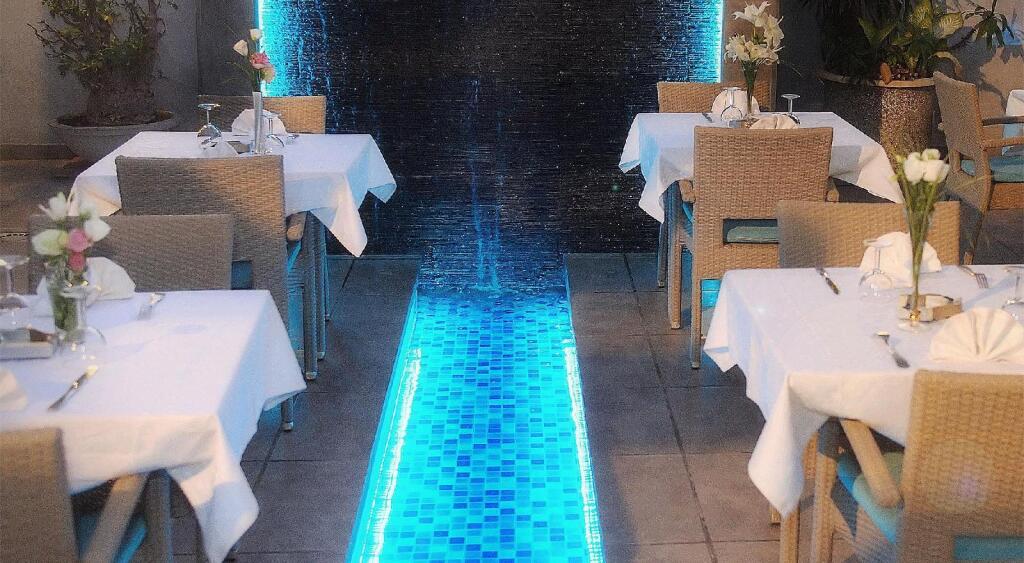 Hotel Farid by null