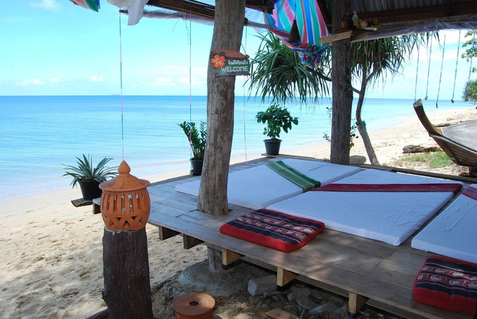 Beach & Waterfront