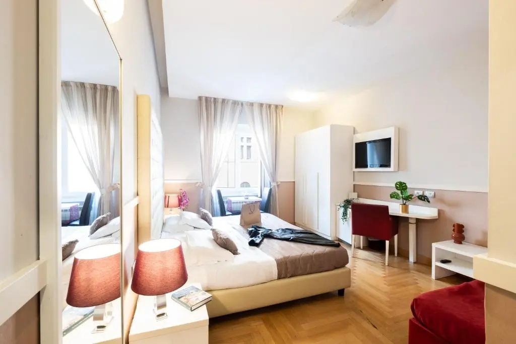 Deluxe Single room