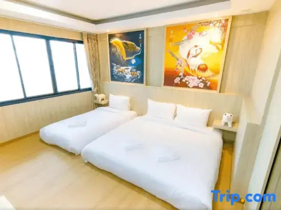 Standard Triple room