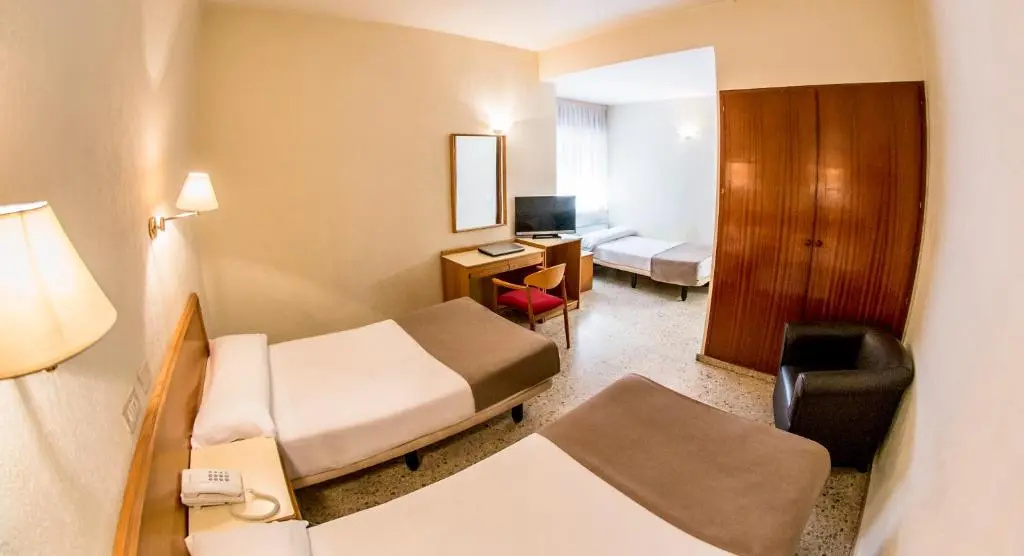 Hotel Leuka - Chambres