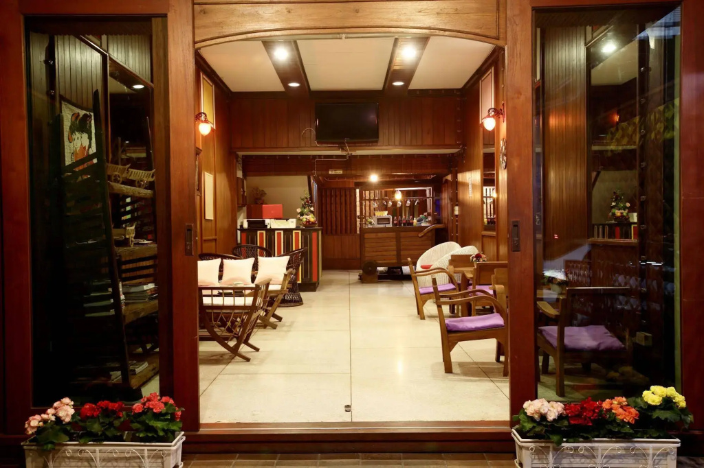 Hotel photo 13