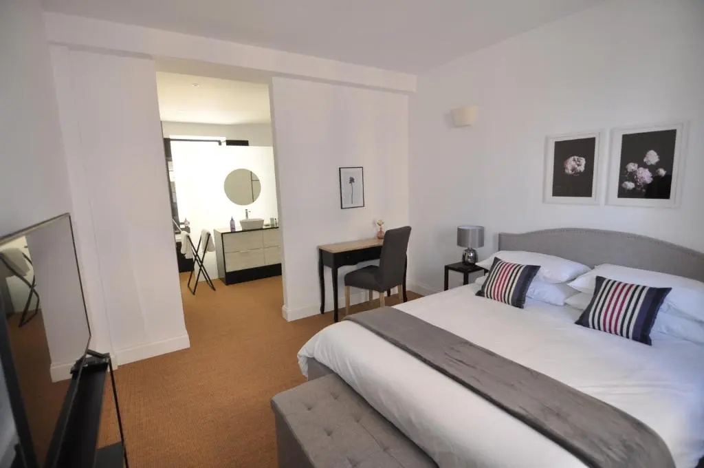 Superior room