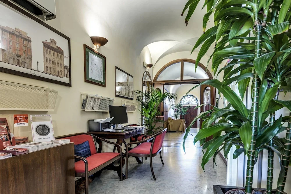 Privilege Hotel - Général