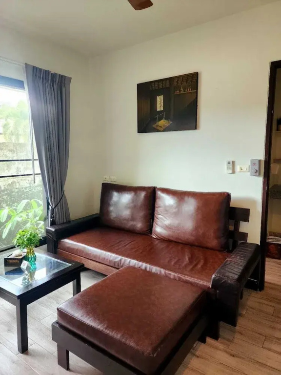 Luxury Double Villa with balcony (full double bed)