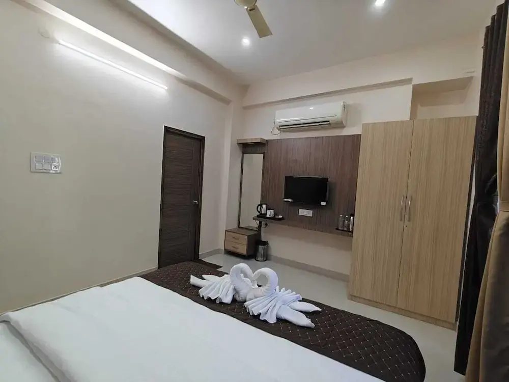 Glow Inn HomeStay