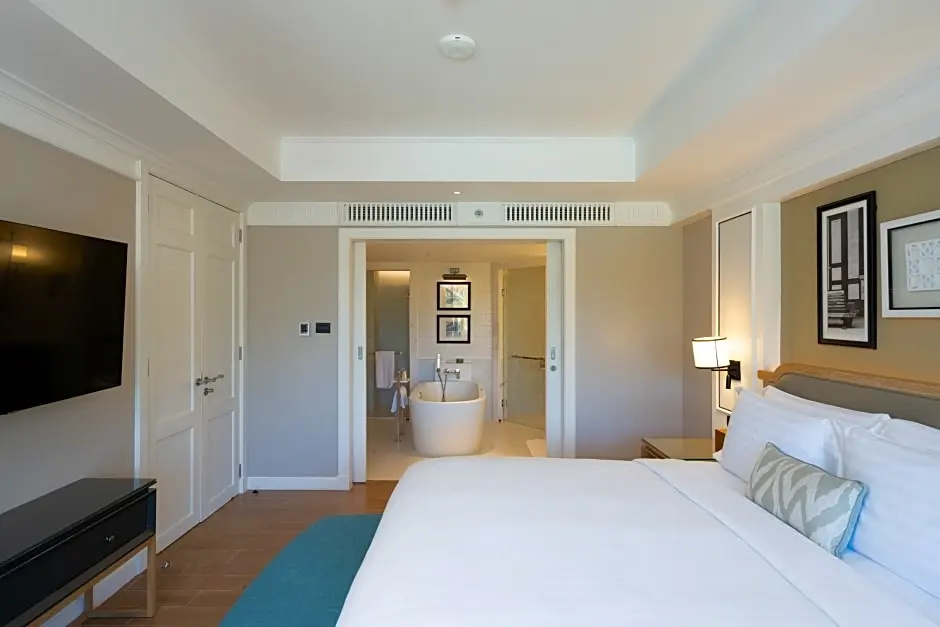 Double Club Suite with ocean view (full double bed)