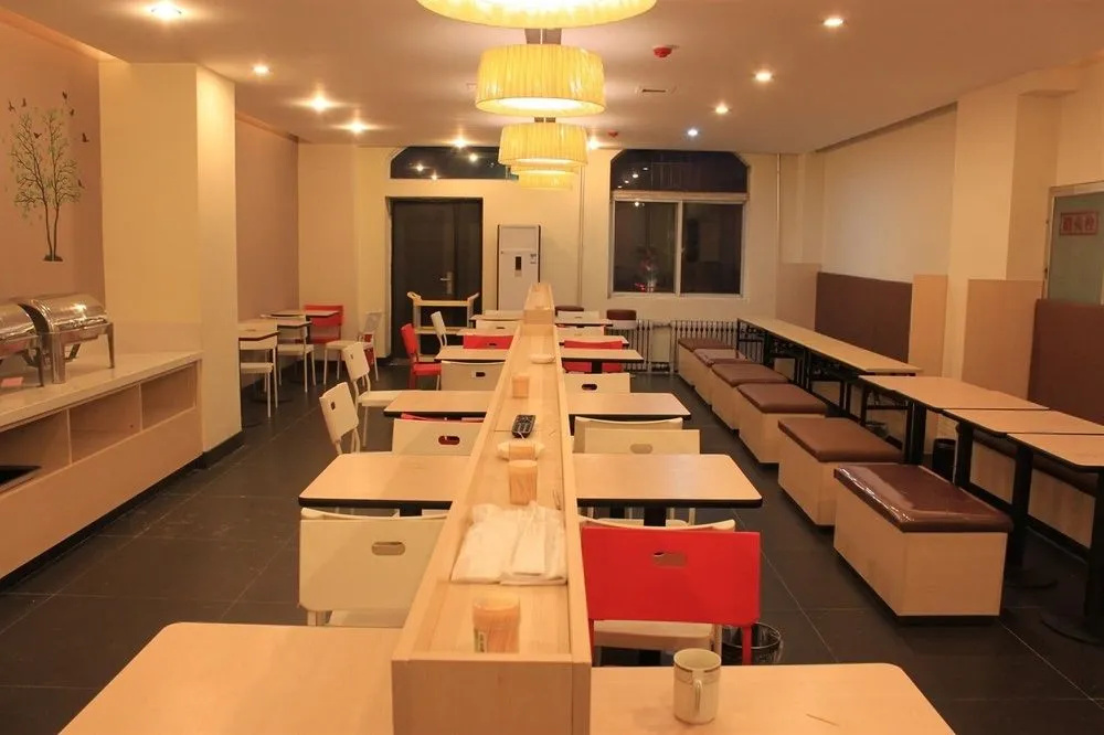 Food & Beverage