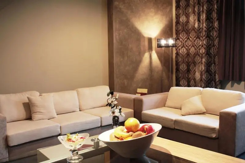 Cosmopolitan Hotel & Wellness - Chambres