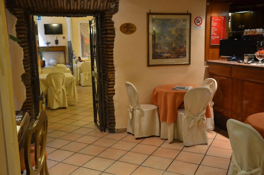 Hotel photo 20