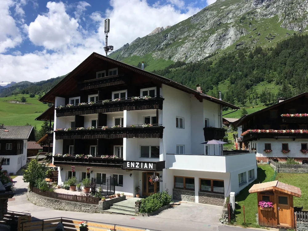 Gastehaus Enzian