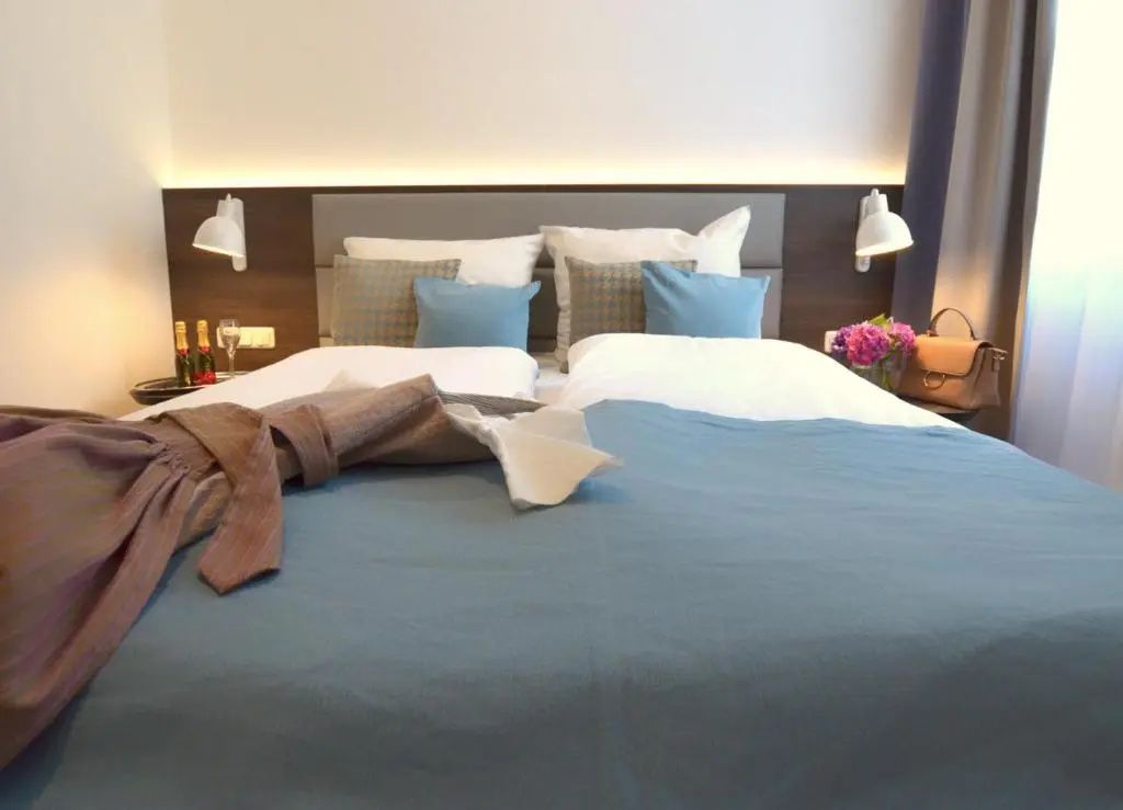 Standard Double room (full double bed)