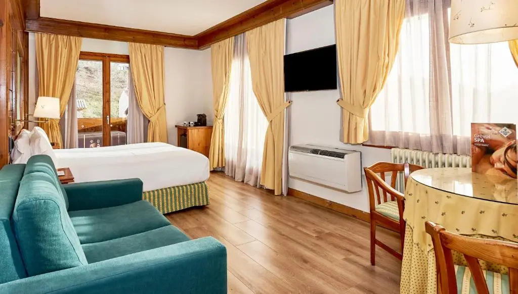 Superior Double room (twin beds)