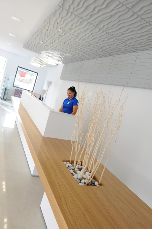 Ellia Hotel 3 *