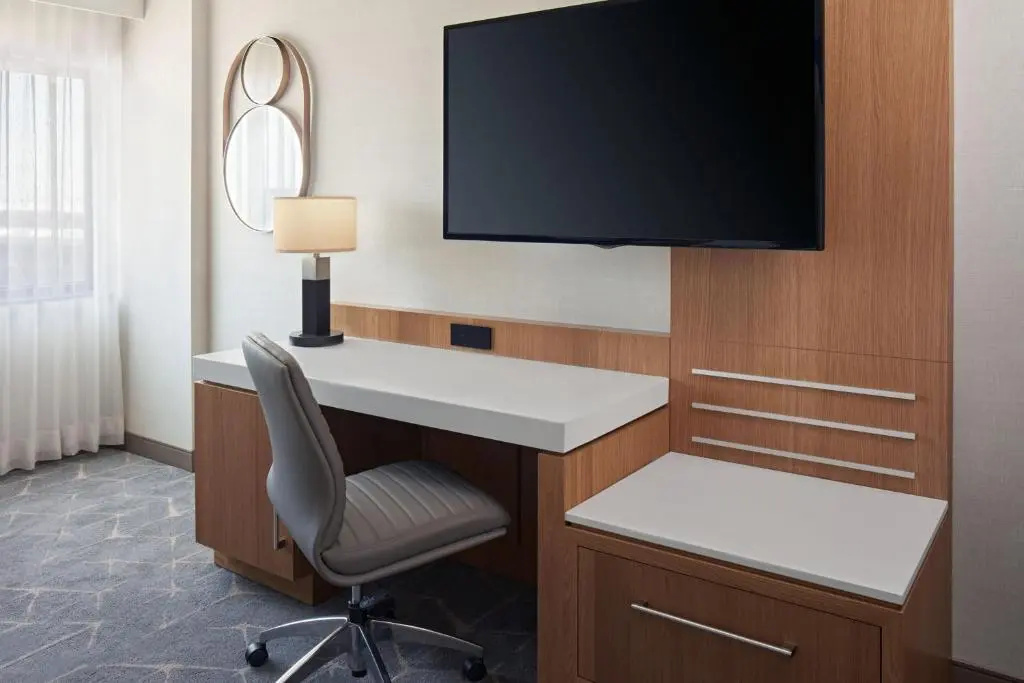 Delta Hotels by Marriott Calgary Airport In-Terminal - Chambres